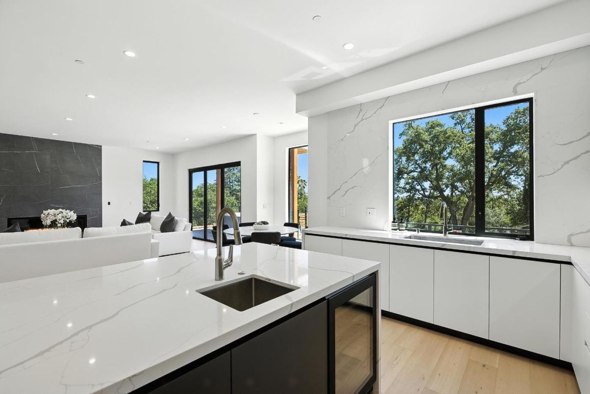 Interior, Kitchen, Living room, Marble Walls, Recessed Lighting, Wood Texture Flooring