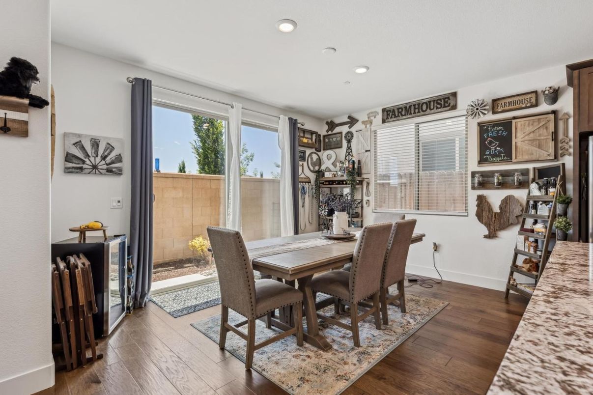 Dining room, Interior, Recessed Lighting, Wood Texture Flooring