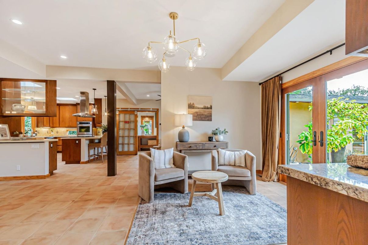 Interior, Recessed Lighting, Walk-in Closets