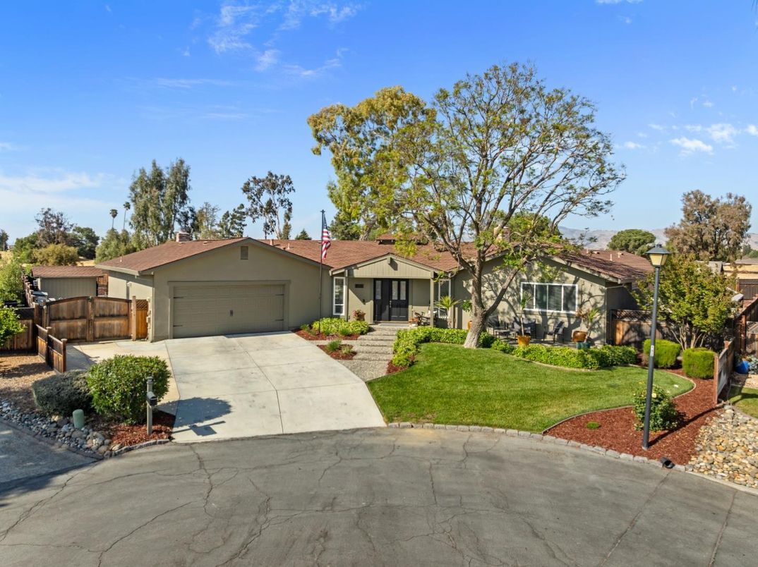 Attached, Backyard, Exterior, Facade, Ranch