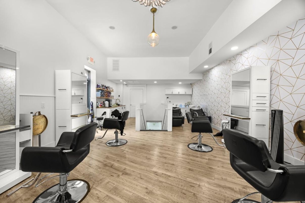 Interior, Pendant Lights, Recessed Lighting, Stone Walls, Wood Texture Flooring