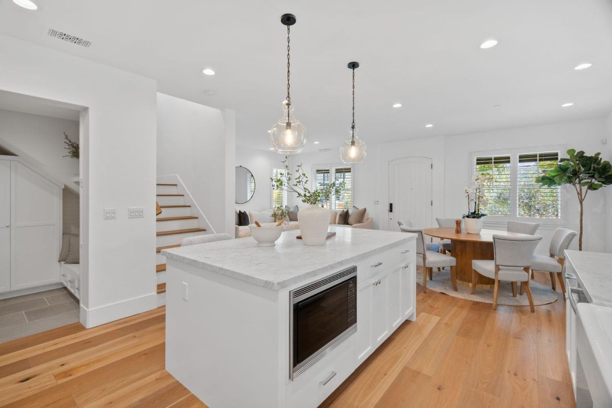 Interior, Kitchen, Stainless Steel Appliances