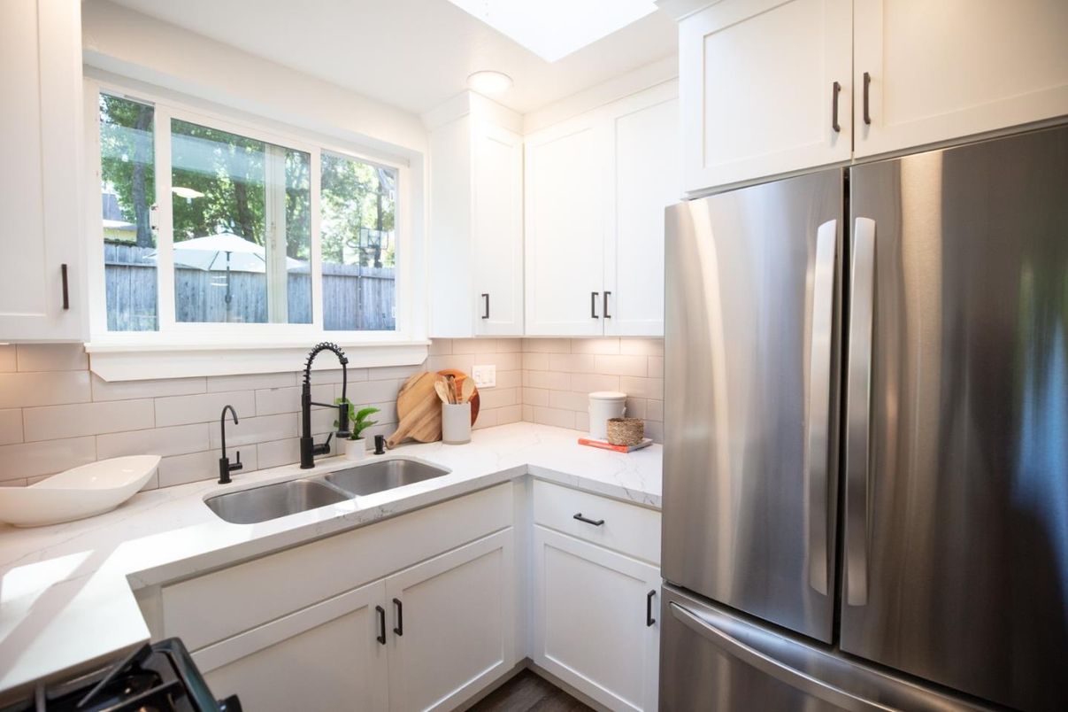 Interior, Kitchen, Stainless Steel Appliances
