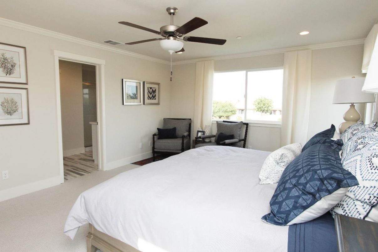 Bedroom, Interior, Recessed Lighting