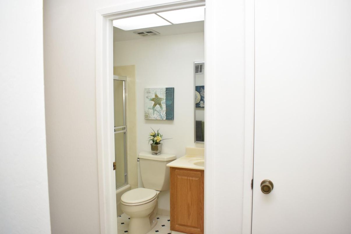 Bathroom, Interior