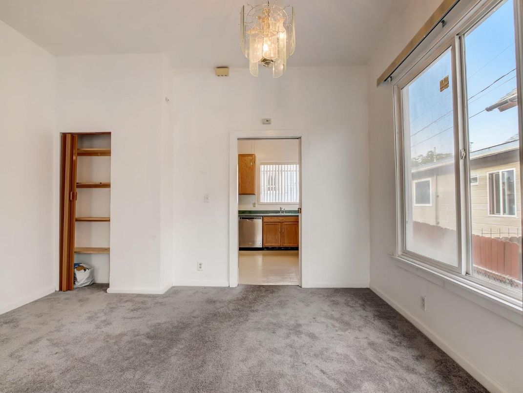 Chandelier, Empty room, Interior