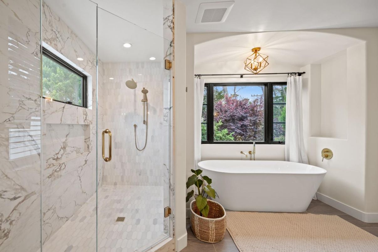 Bathroom, Free Standing Baths, Glass Shower, Interior, Marble Walls, Recessed Lighting