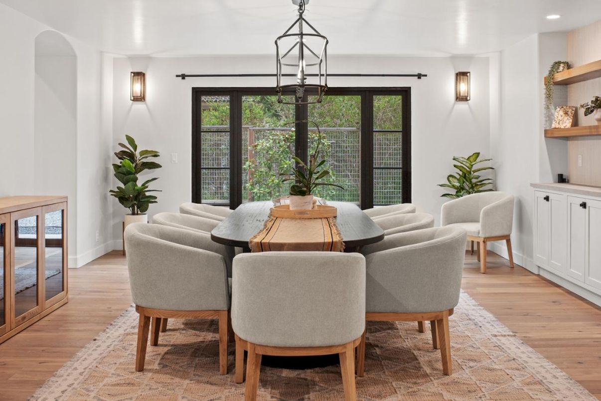 Dining room, Interior, Pendant Lights, Recessed Lighting, Wood Texture Flooring