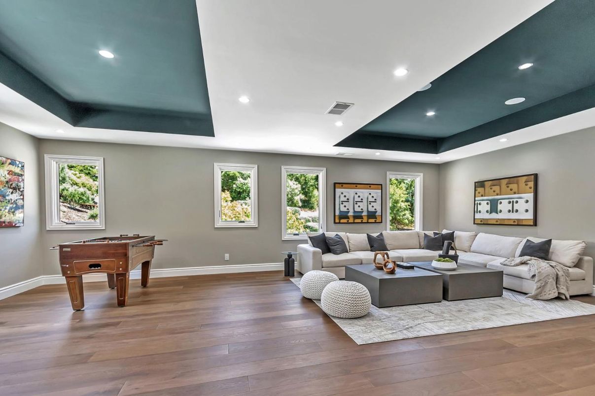 Game Room, Interior, Living room, Recessed Lighting, Wood Texture Flooring