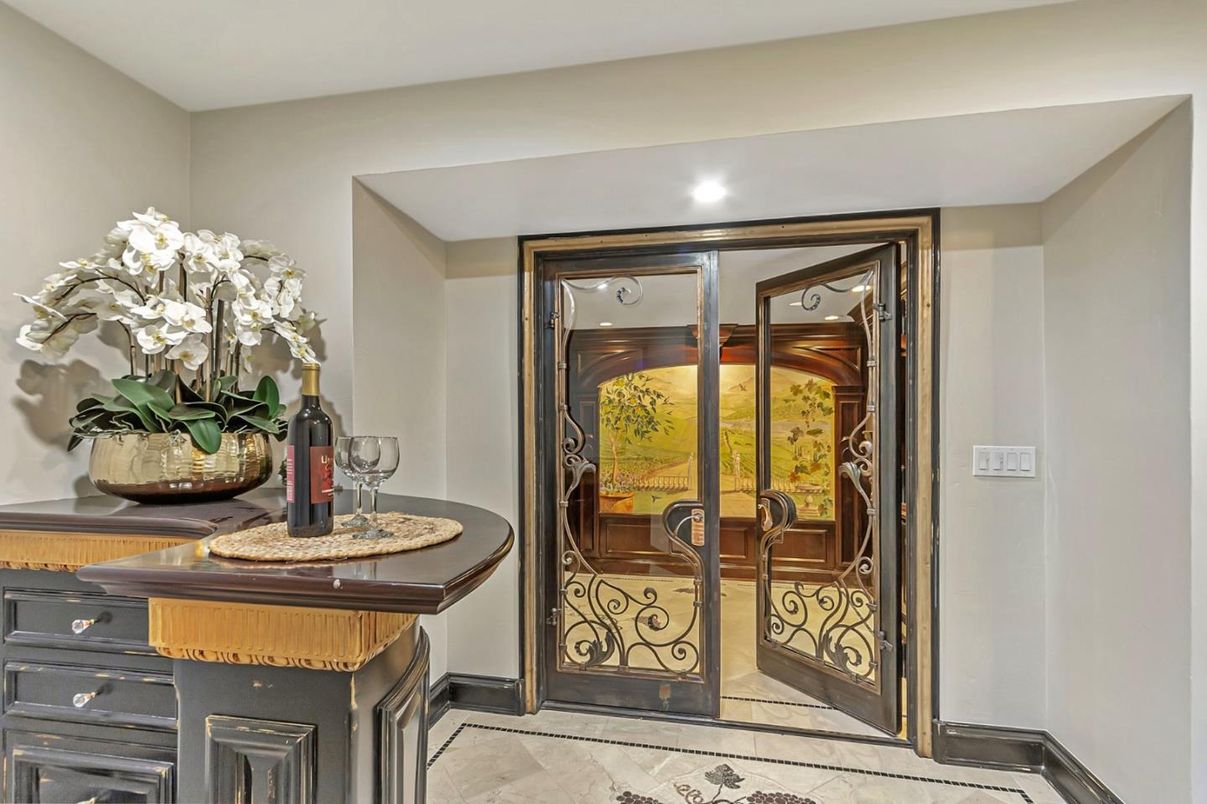 Interior, Recessed Lighting, Sauna Room