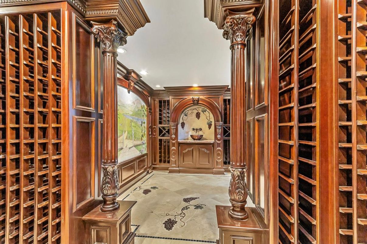 Interior, Recessed Lighting, Wine Storage