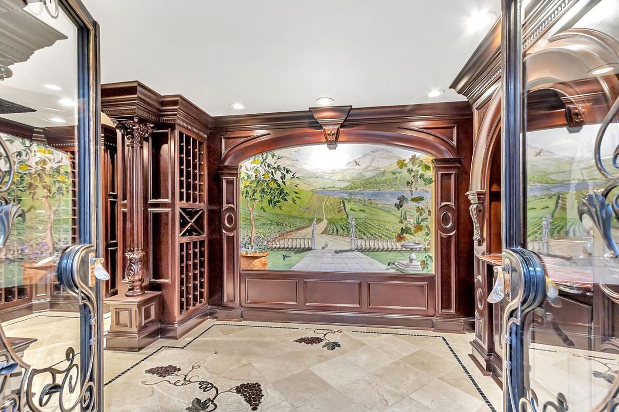 Interior, Recessed Lighting, Wine Storage