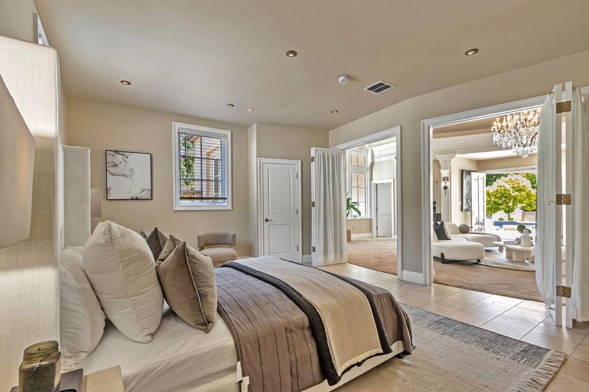 Bedroom, Chandelier, Interior, Recessed Lighting