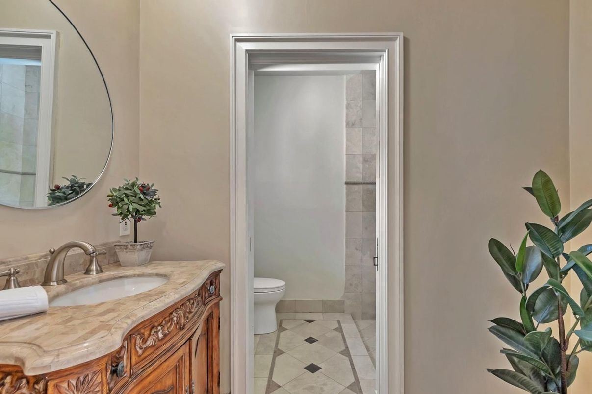 Bathroom, Interior, Tile Countertops