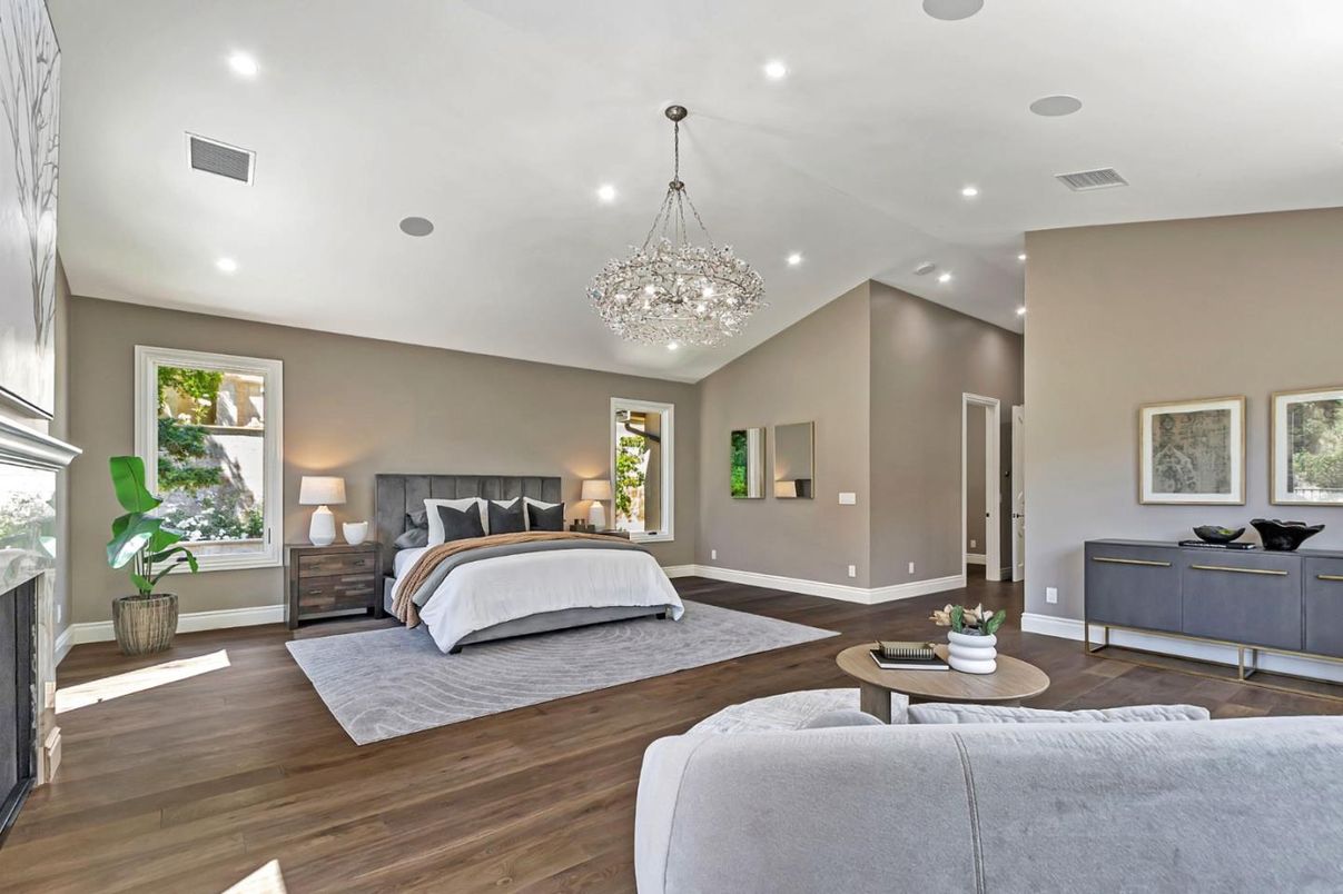 Bedroom, Chandelier, Interior, Recessed Lighting, Wood Texture Flooring