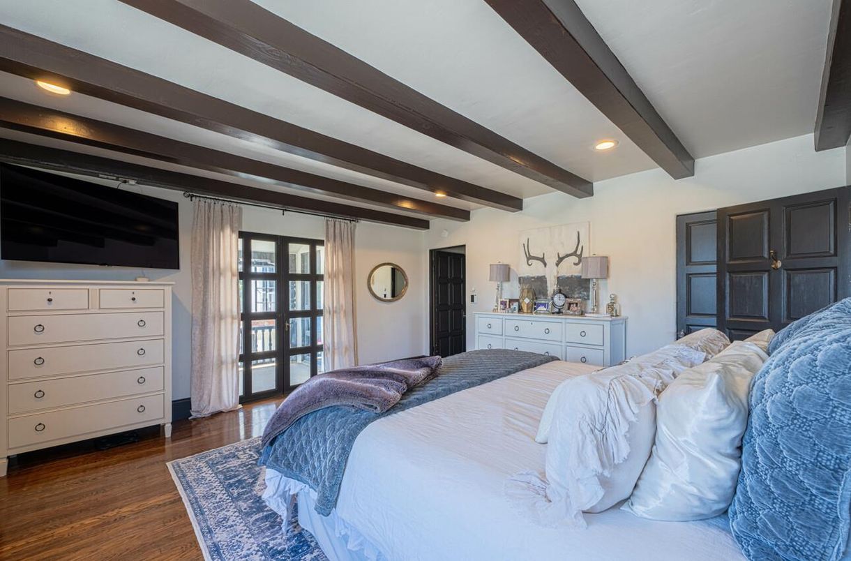 Bedroom, Interior, Recessed Lighting, Wooden Beams, Wood Texture Flooring