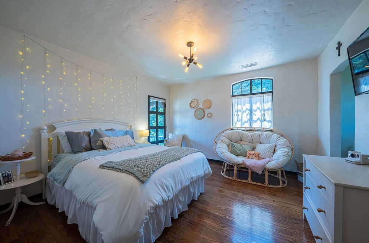 Bedroom, Interior, Wood Texture Flooring