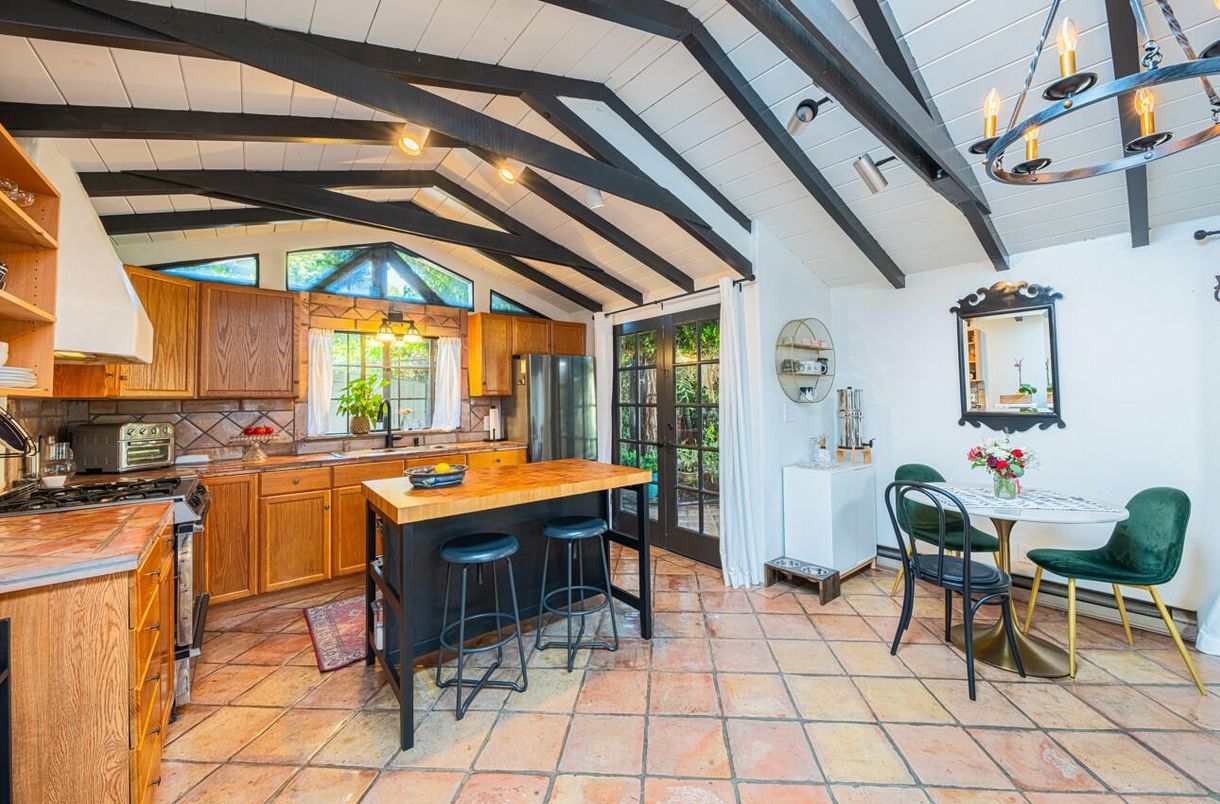 Dining room, Interior, Kitchen, Wooden Beams