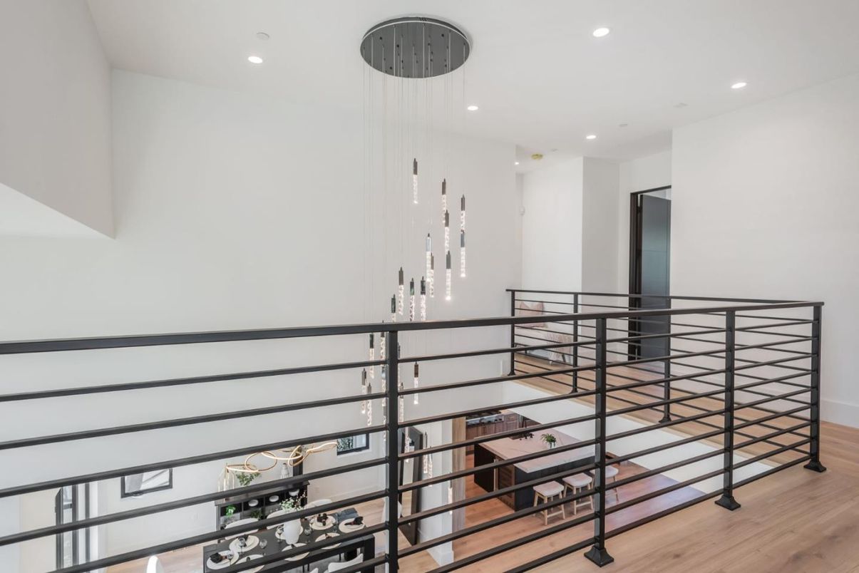 Interior, Pendant Lights, Recessed Lighting, Wood Texture Flooring