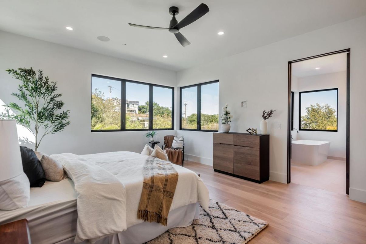 Bedroom, Interior, Recessed Lighting, Wood Texture Flooring
