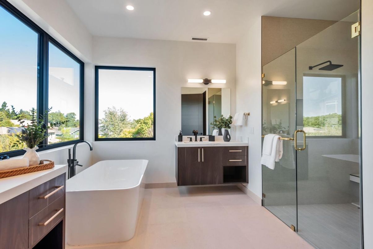 Bathroom, Dual Sink Vanities, Free Standing Baths, Glass Shower, Interior, Recessed Lighting