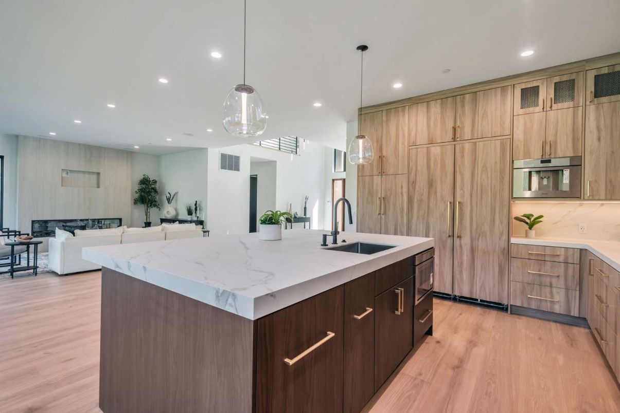 Interior, Kitchen, Living room, Pendant Lights, Recessed Lighting, Stainless Steel Appliances, Wood Texture Flooring