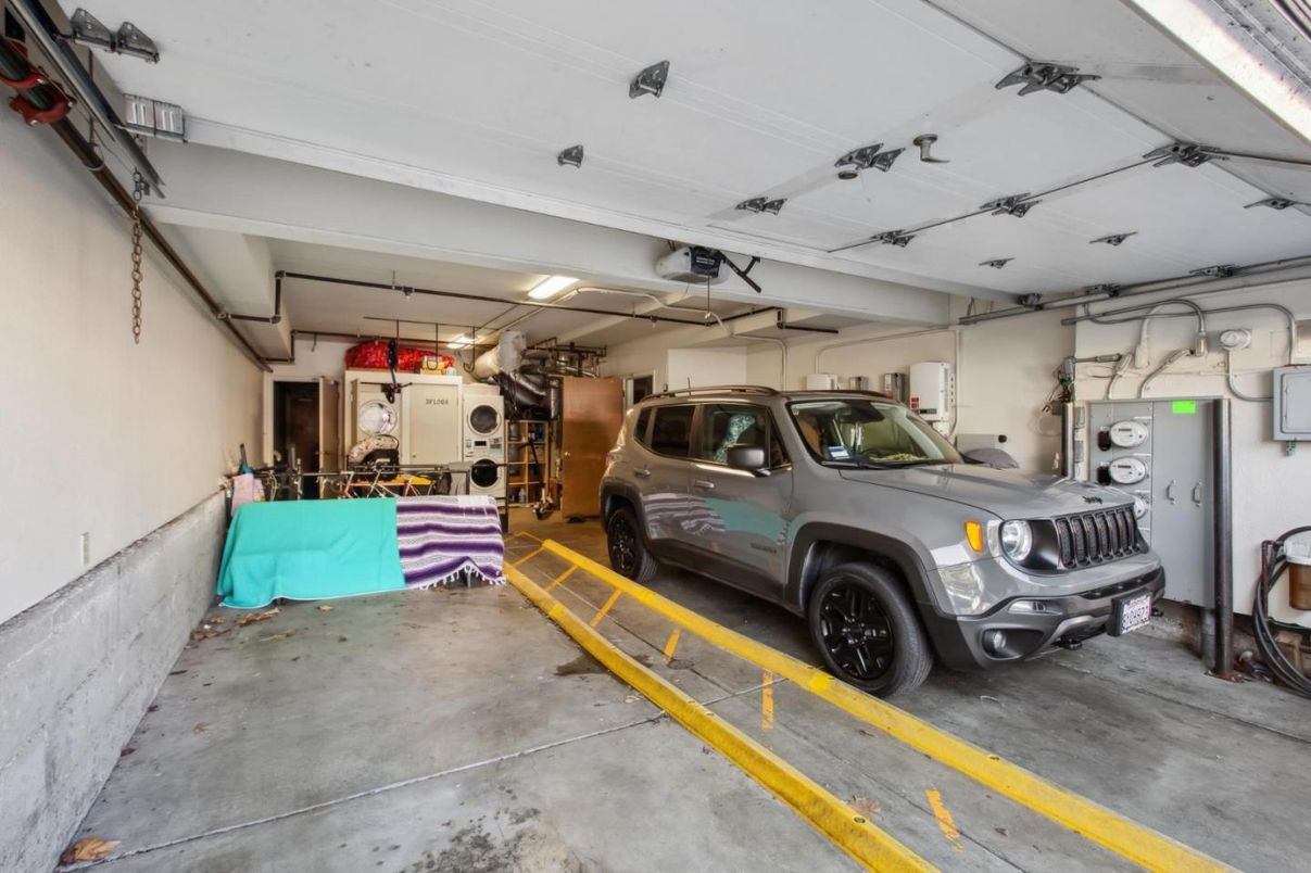 Garage, Interior
