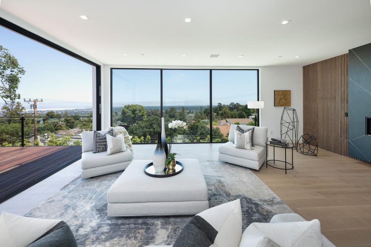 Interior, Living room, Recessed Lighting, Water, Wood Texture Flooring