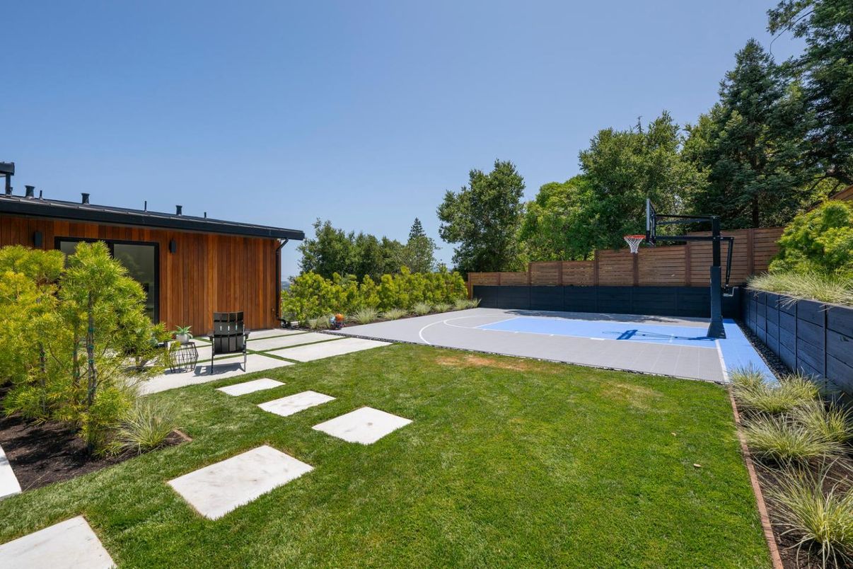 Exterior, Playground