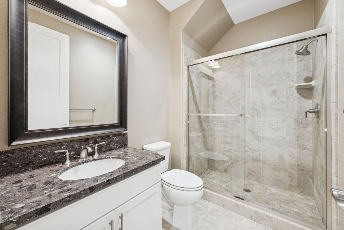 Empty room, Interior, Pendant Lights, Recessed Lighting
