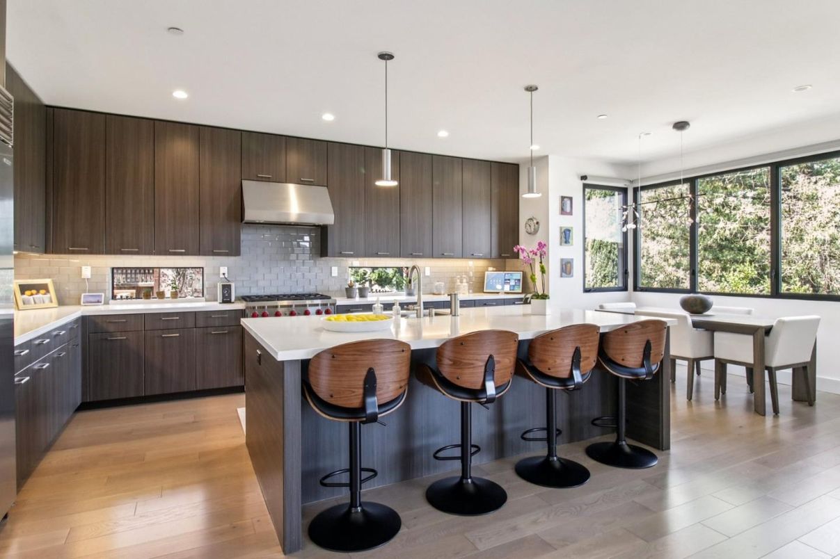 Dining room, Interior, Kitchen, Pendant Lights, Recessed Lighting, Stainless Steel Appliances, Wood Texture Flooring