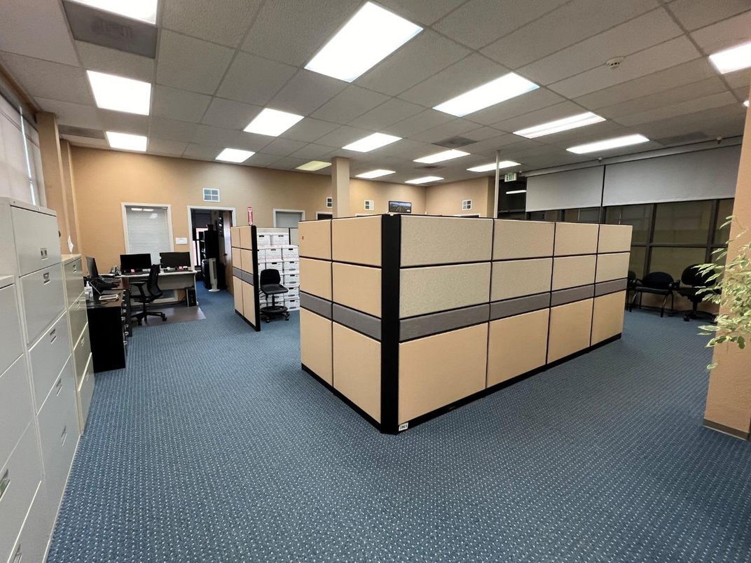 Dining room, Interior, Recessed Lighting
