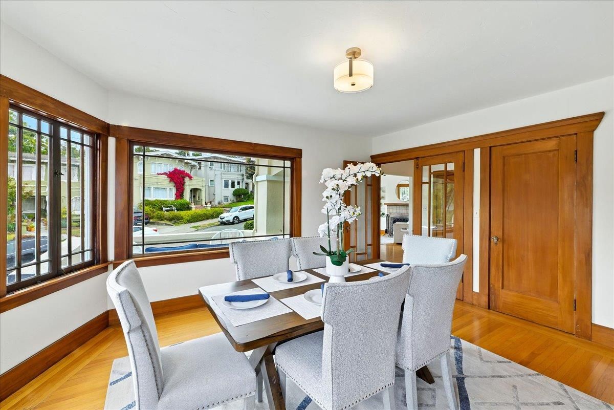 Dining room, Interior, Wood Texture Flooring