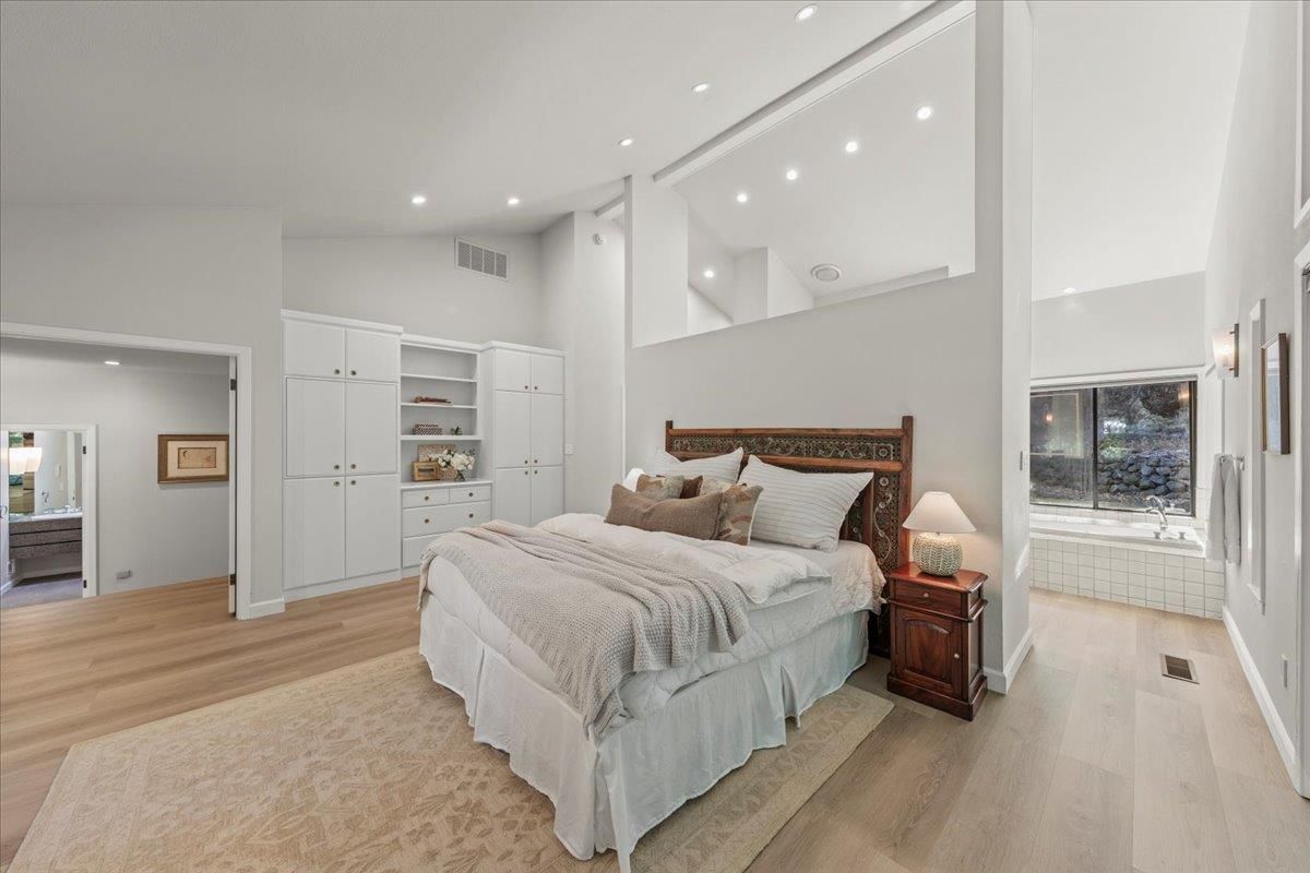 Bedroom, Interior, Recessed Lighting, Wood Texture Flooring
