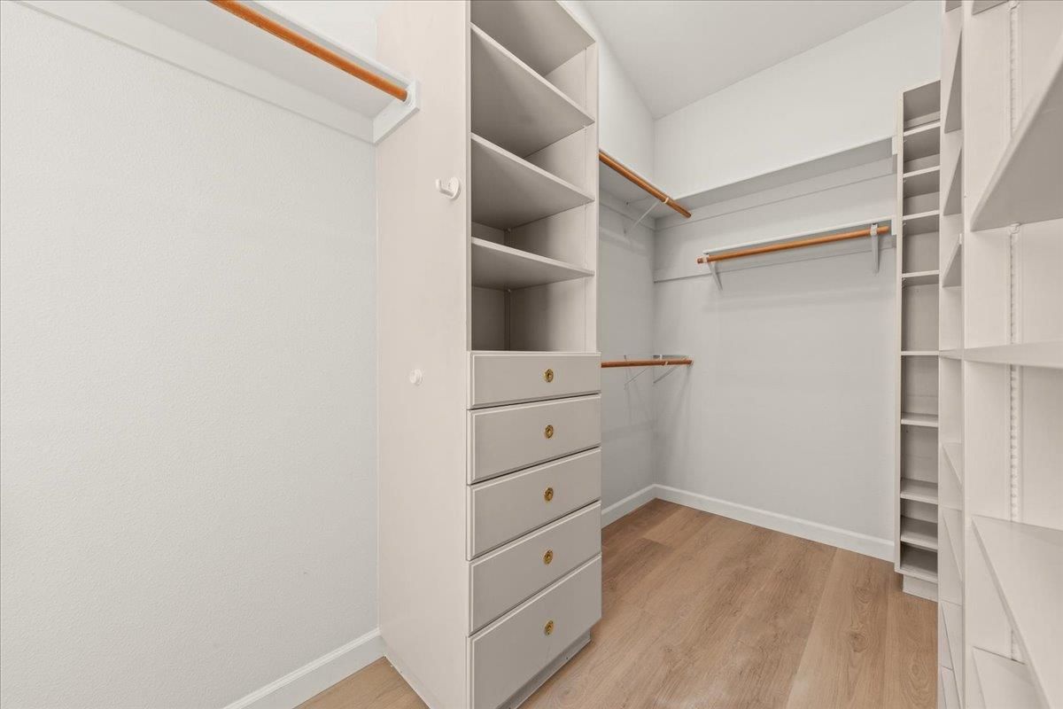 Interior, Walk-in Closets, Wood Texture Flooring