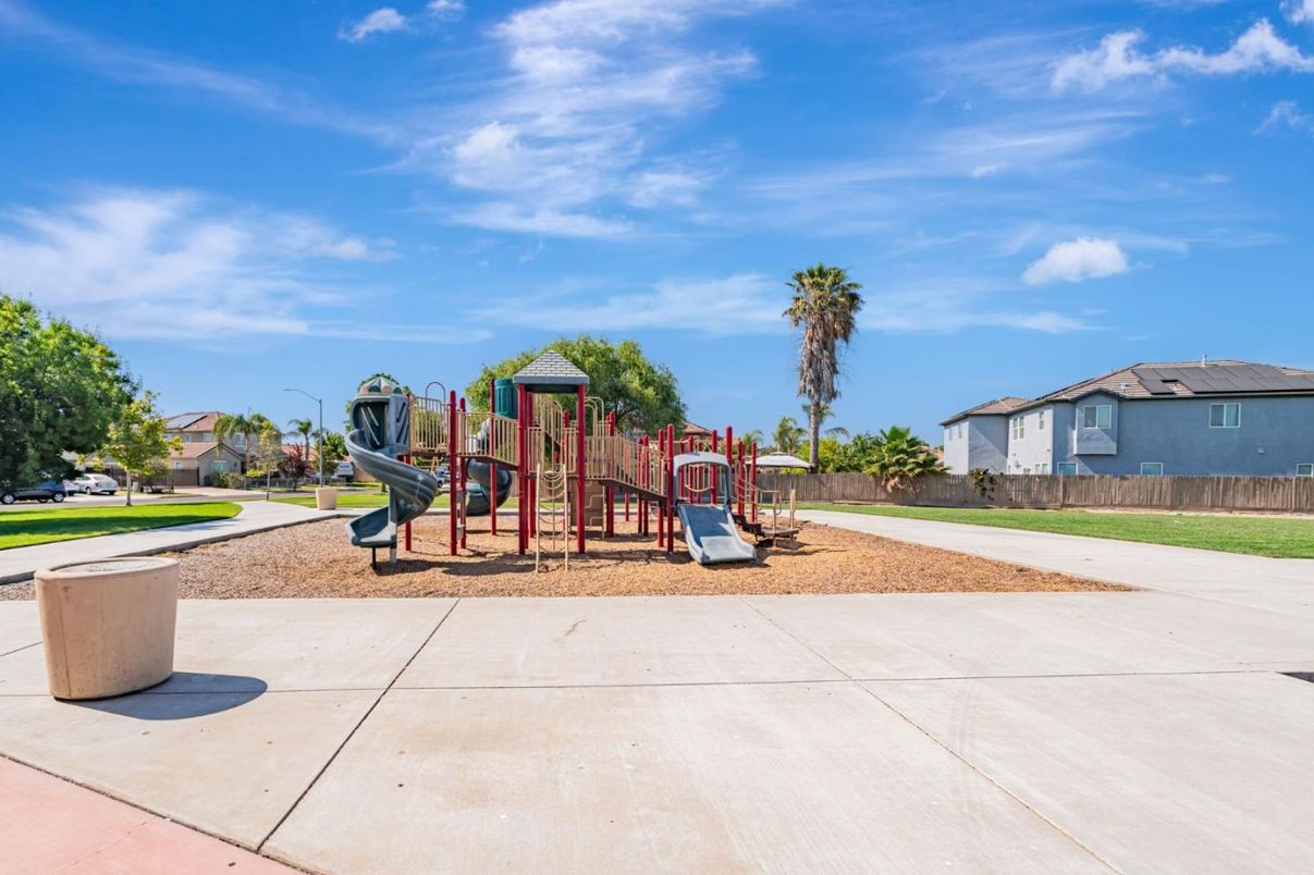 Backyard, Exterior, Playground