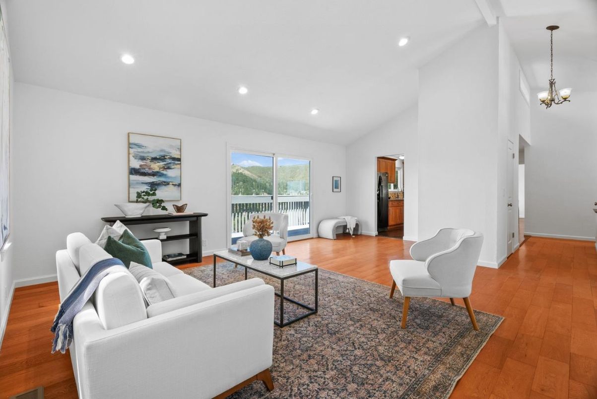 Chandelier, Interior, Living room, Recessed Lighting, Wood Texture Flooring