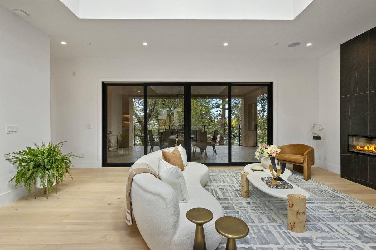Fireplace, Interior, Living room, Recessed Lighting, Wood Texture Flooring