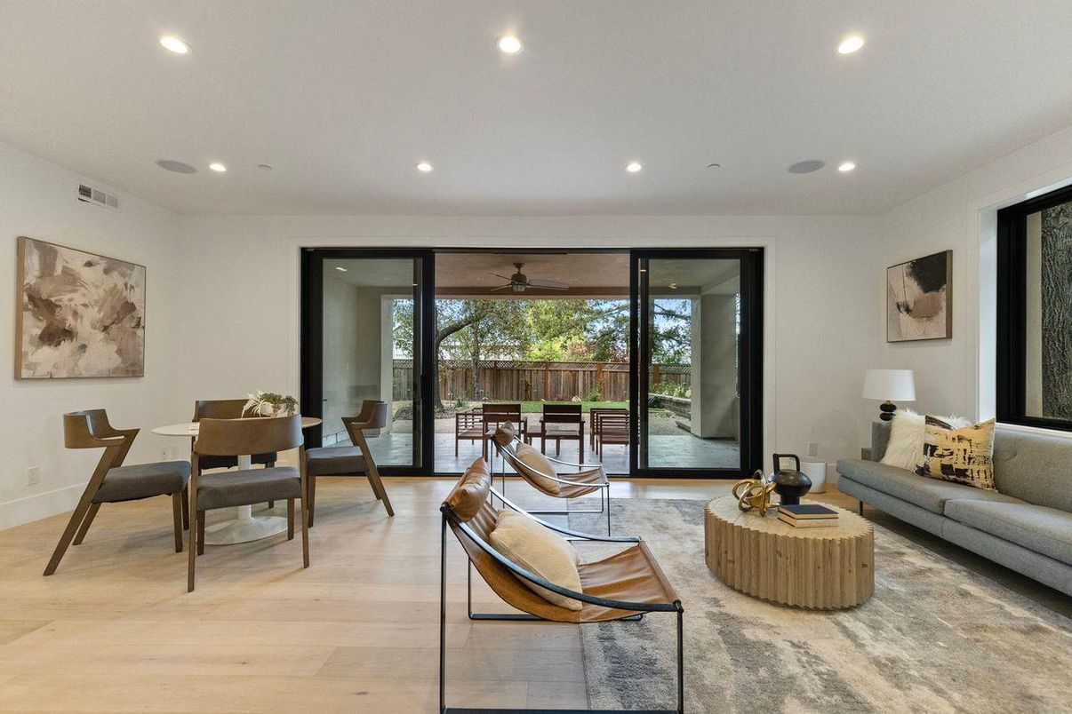 Dining room, Interior, Living room, Recessed Lighting, Wood Texture Flooring