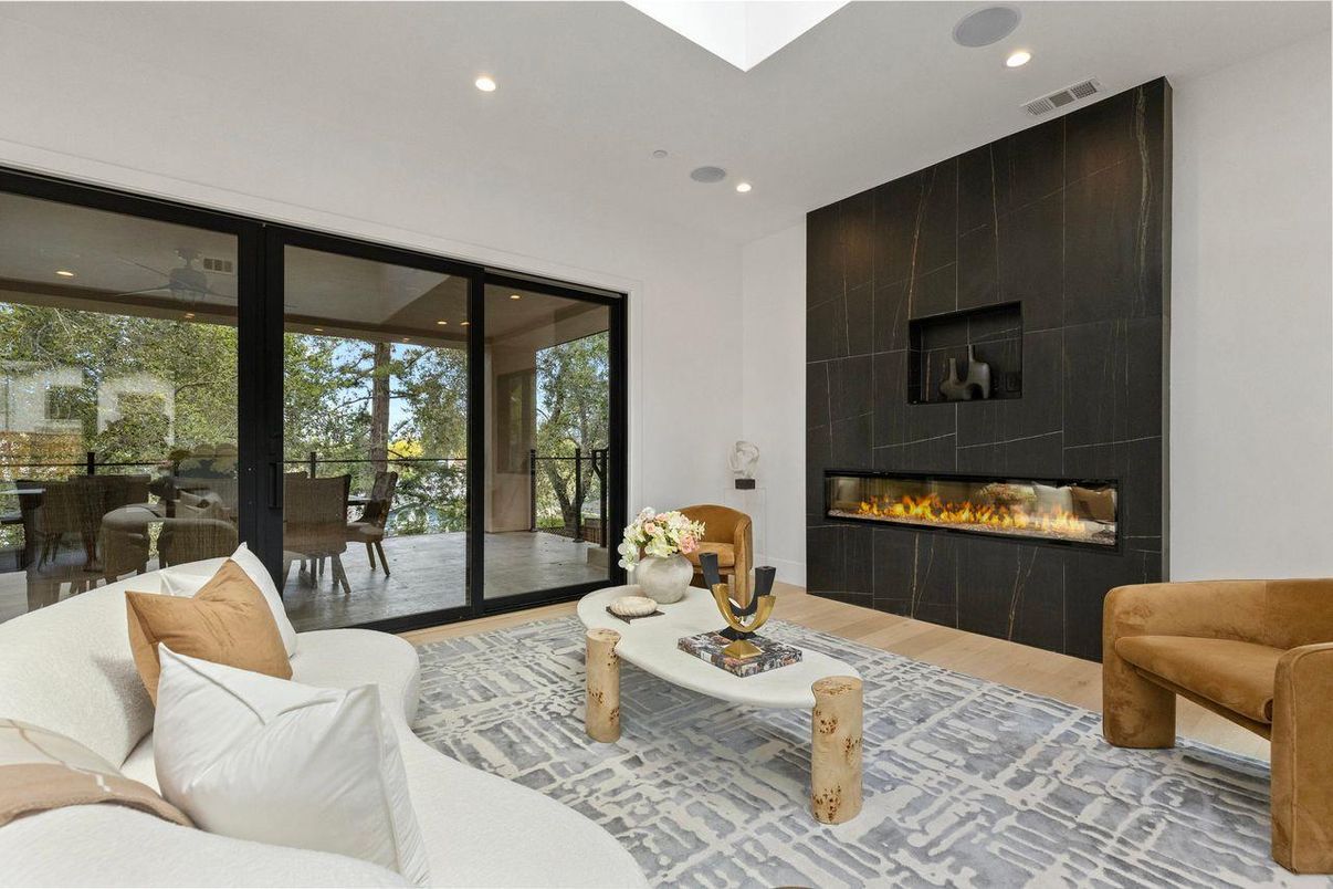 Fireplace, Interior, Living room, Recessed Lighting, Wood Texture Flooring