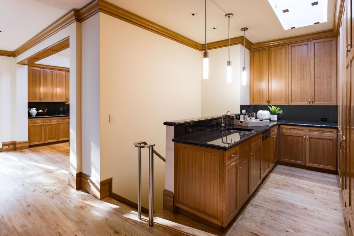 Interior, Kitchen, Pendant Lights, Recessed Lighting, Wood Texture Flooring