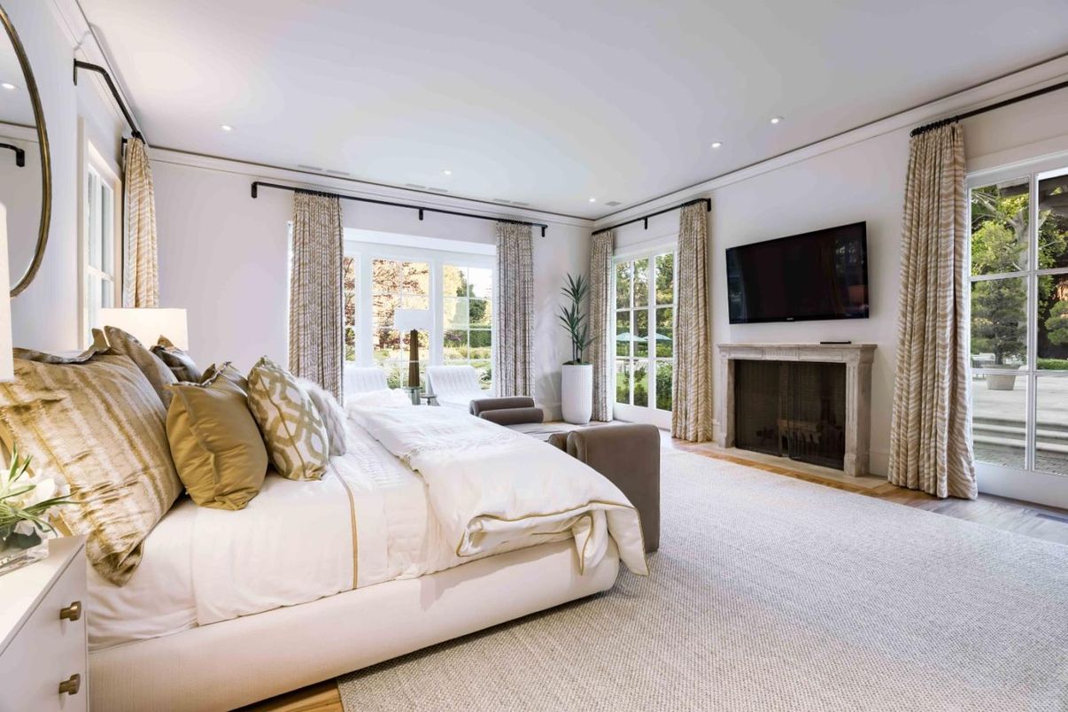 Bedroom, Fireplace, Interior, Recessed Lighting, Wood Texture Flooring