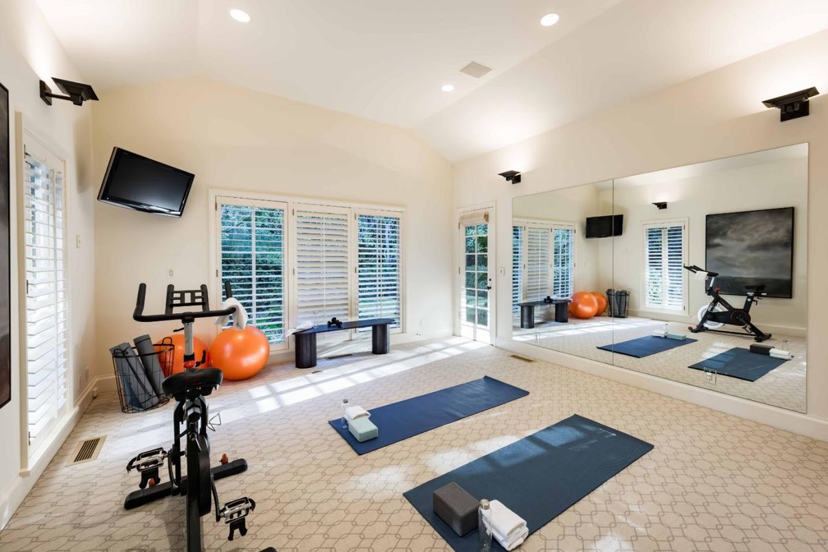Fitness Equipment, Interior, Recessed Lighting