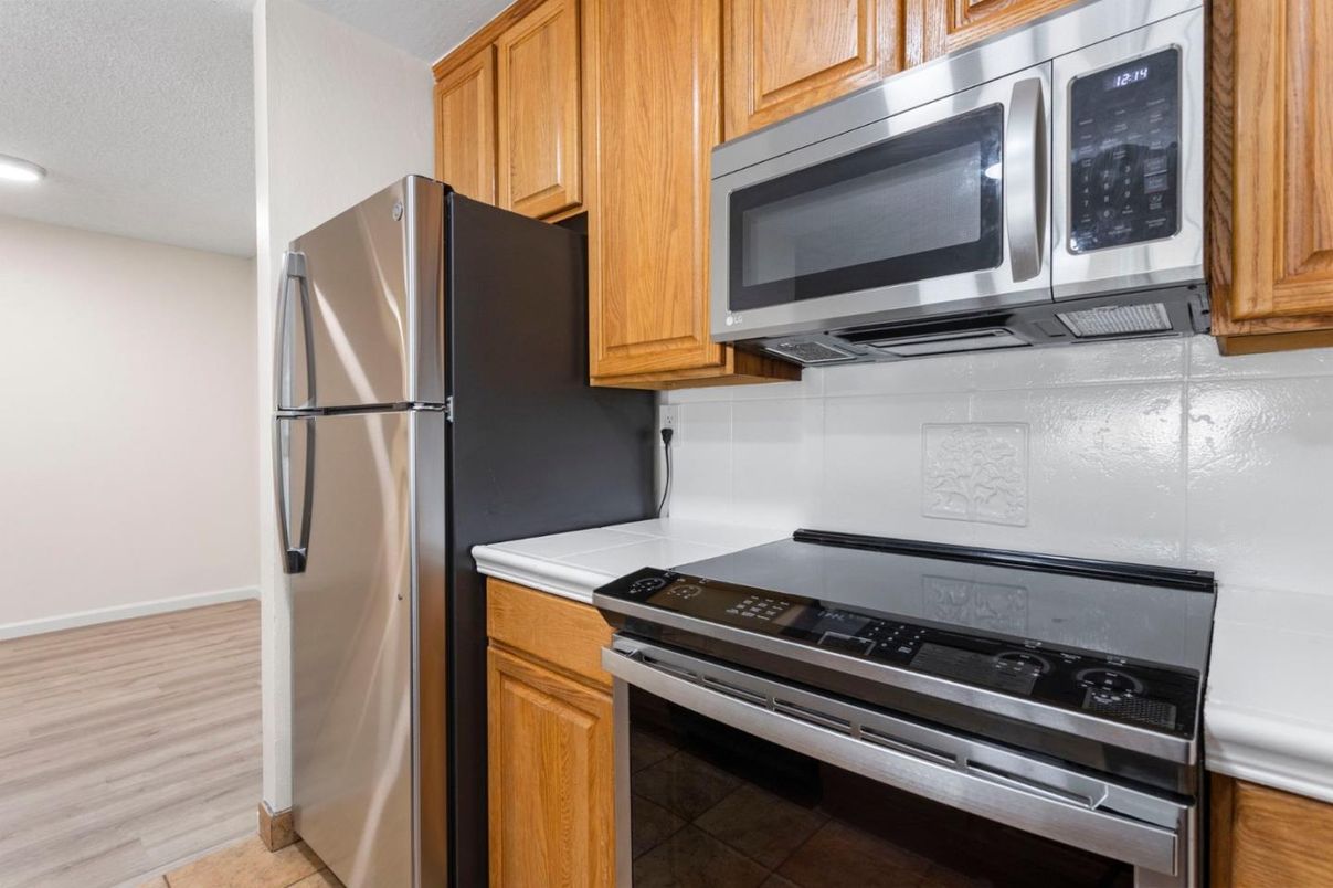 Interior, Kitchen, Tile Countertops