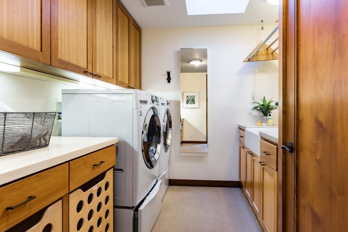 Interior, Washer