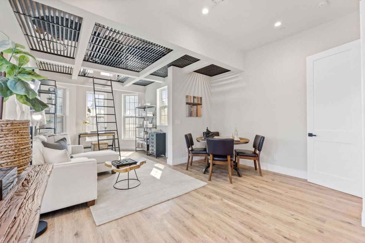 Dining room, Interior, Living room, Recessed Lighting, Wood Texture Flooring