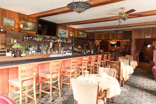 Interior, Wooden Walls