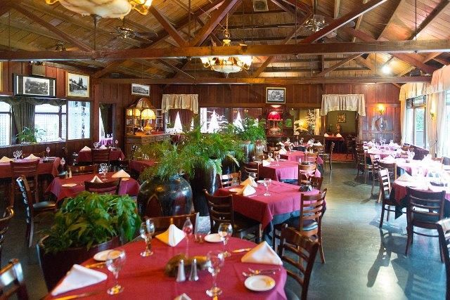Chandelier, Dining room, Interior, Wooden Beams, Wooden Ceilings, Wooden Walls