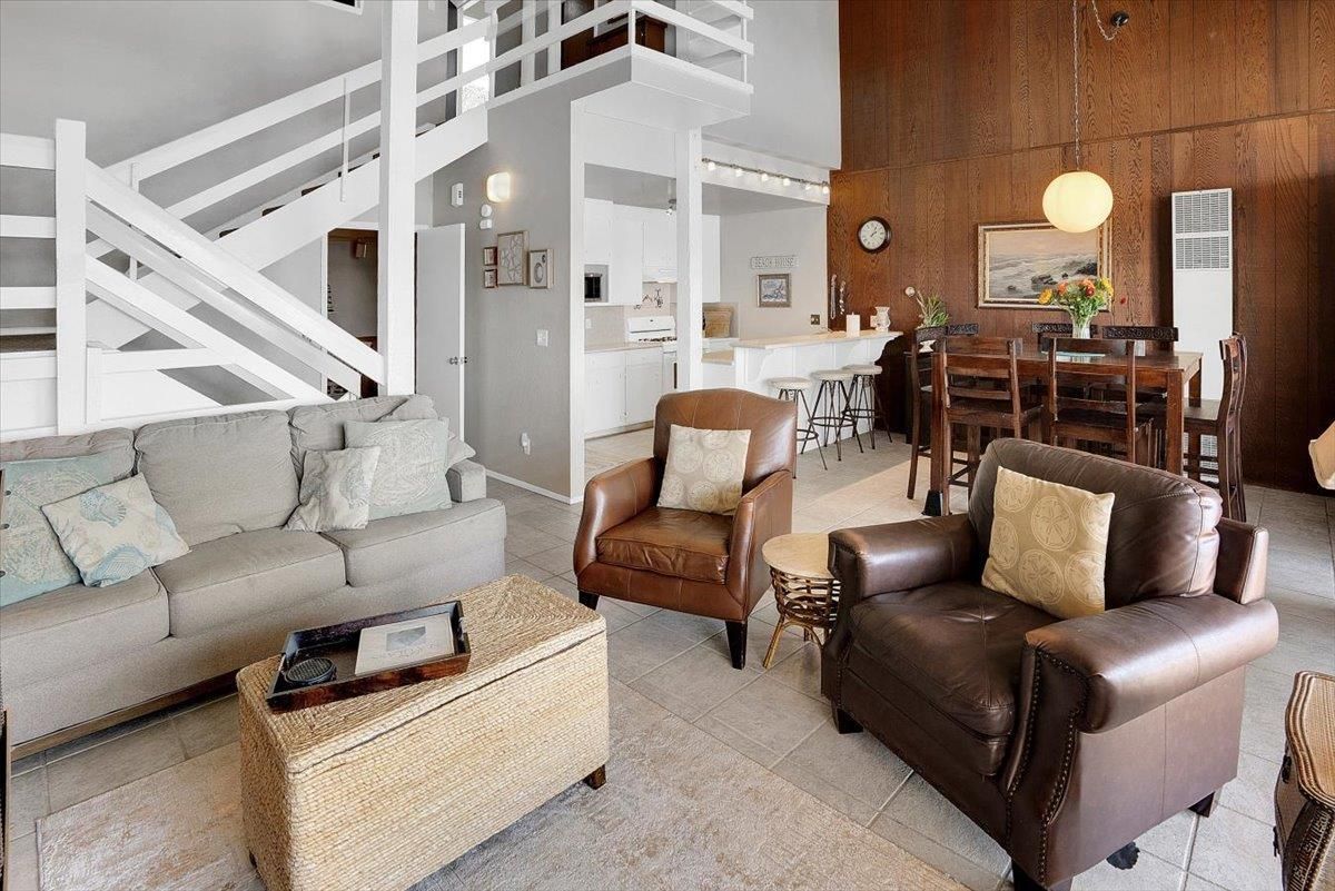 Dining room, Interior, Living room, Pendant Lights, Wooden Walls