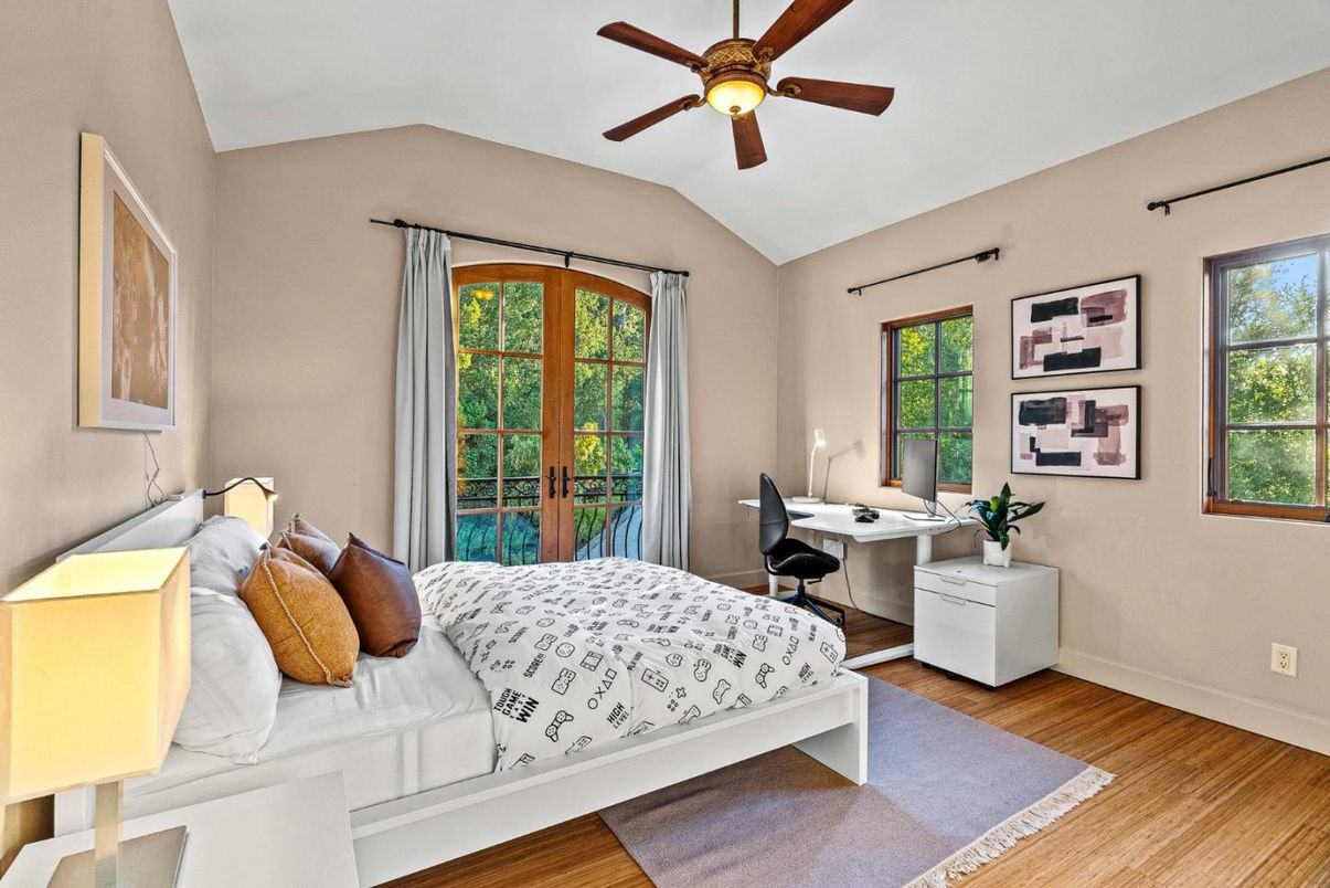 Bedroom, Home Office, Interior, Wood Texture Flooring